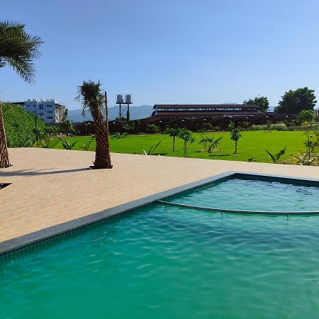 Nirvana Resort And Restaurant Garudeshwar Exterior foto