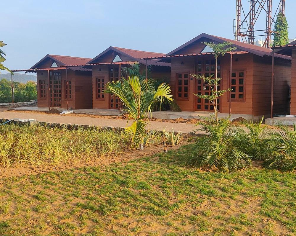 Nirvana Resort And Restaurant Garudeshwar Exterior foto
